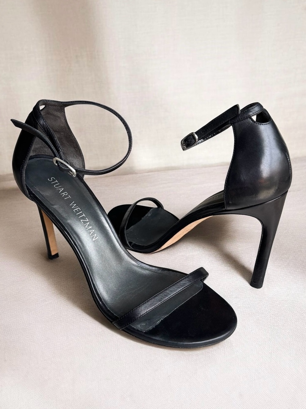 Stuart Weitzman Nudistsong Black Leather Sandals